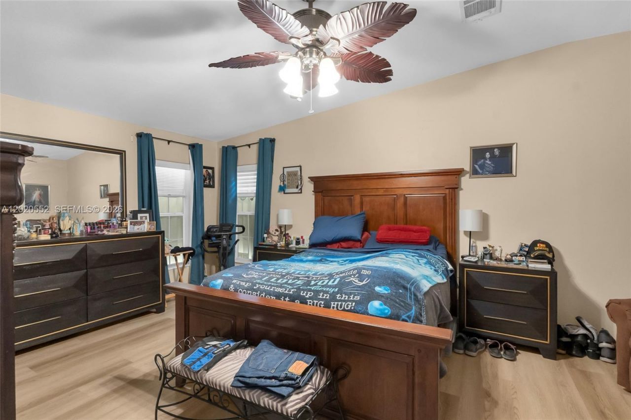 19800 SW 180 Ave , Miami, FL 33187 Photo