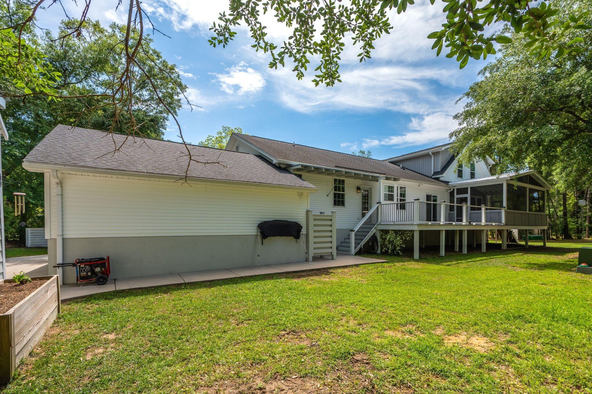 958 Beehive Road Photo 47