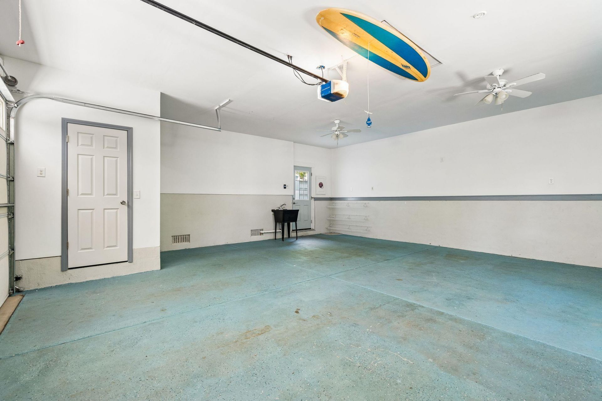 958 Beehive Road Photo 49