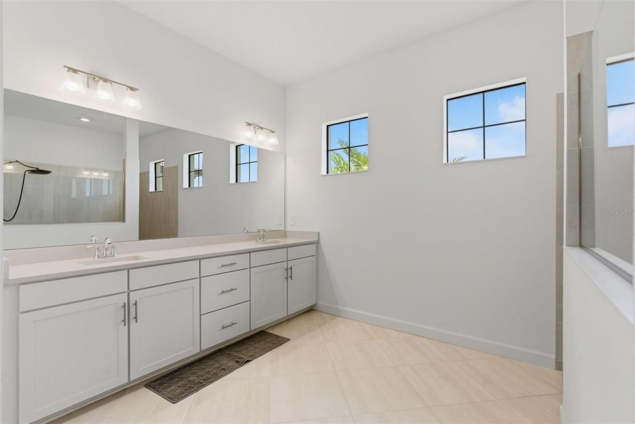 15909 Tradewind Terrace , Lakewood Ranch, FL 34211 Photo