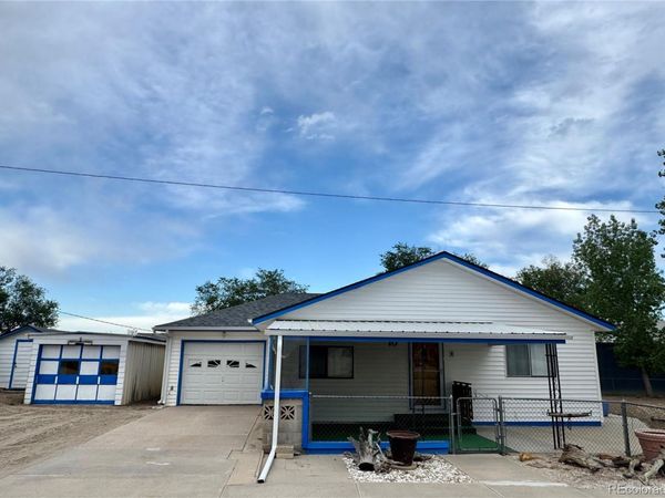10 N Stewart Street , Keenesburg, CO 80643