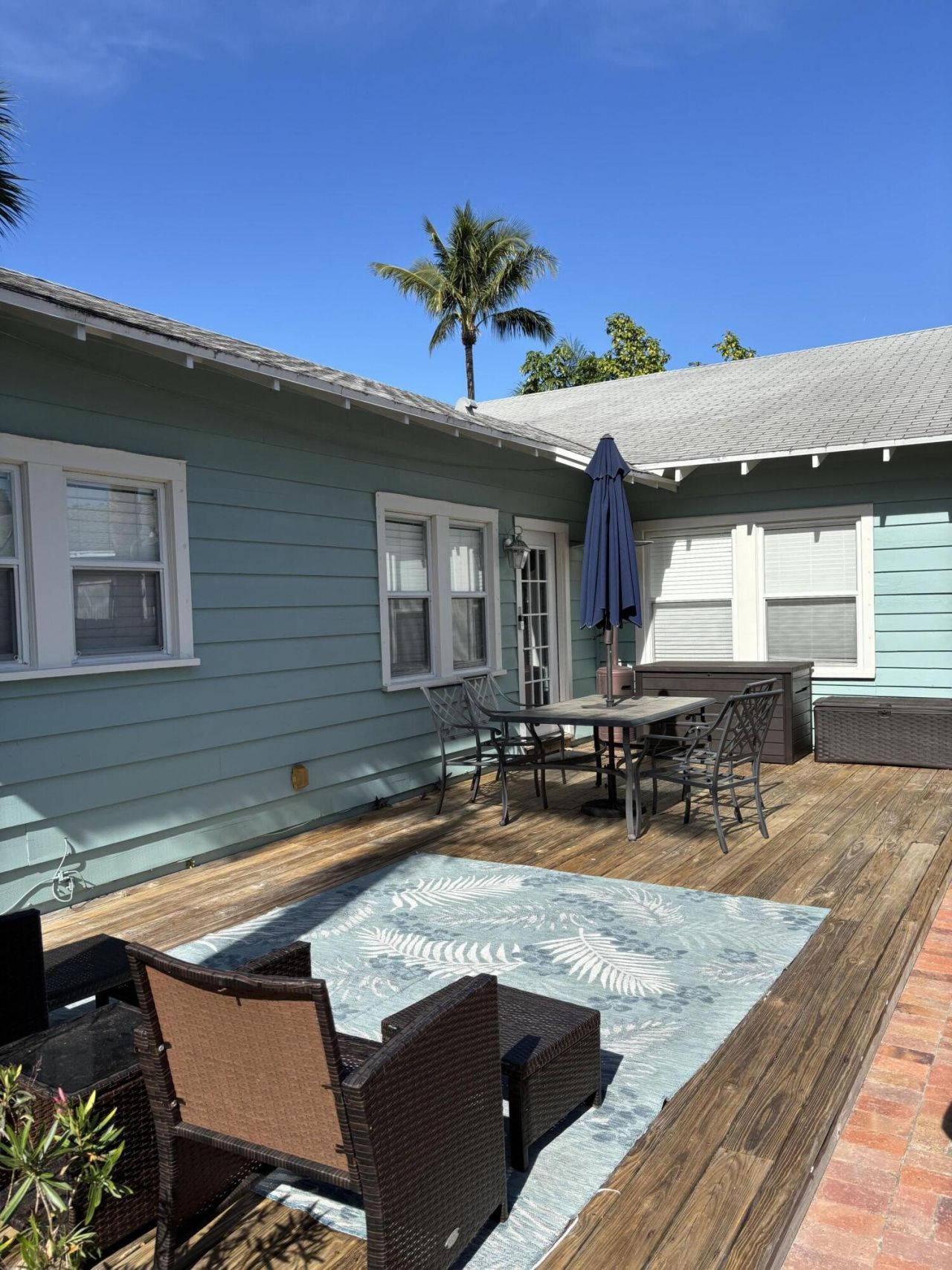 808 Kanuga Drive, West Palm Beach, FL 33401 Photo