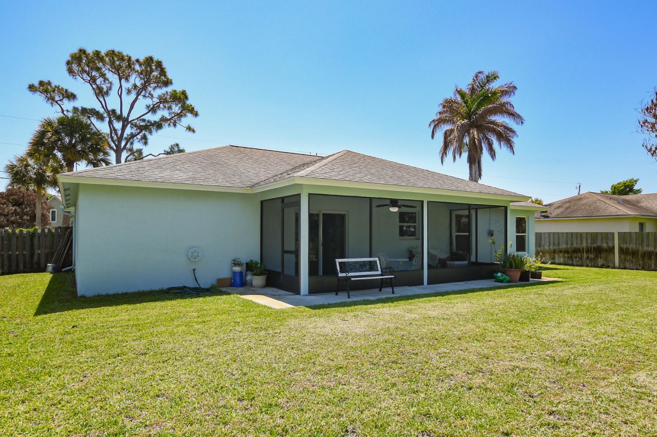5805 Cassia Drive, Fort Pierce, FL 34982 Photo