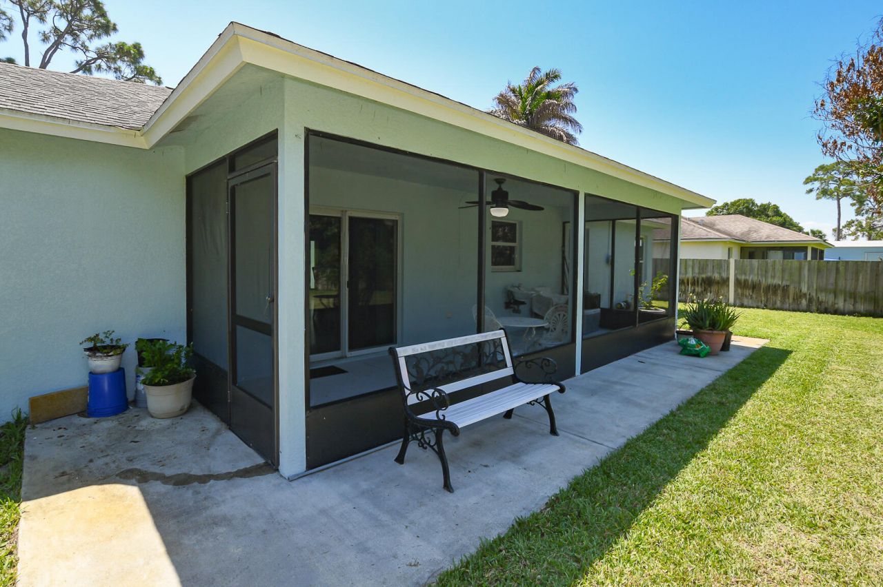 5805 Cassia Drive, Fort Pierce, FL 34982 Photo