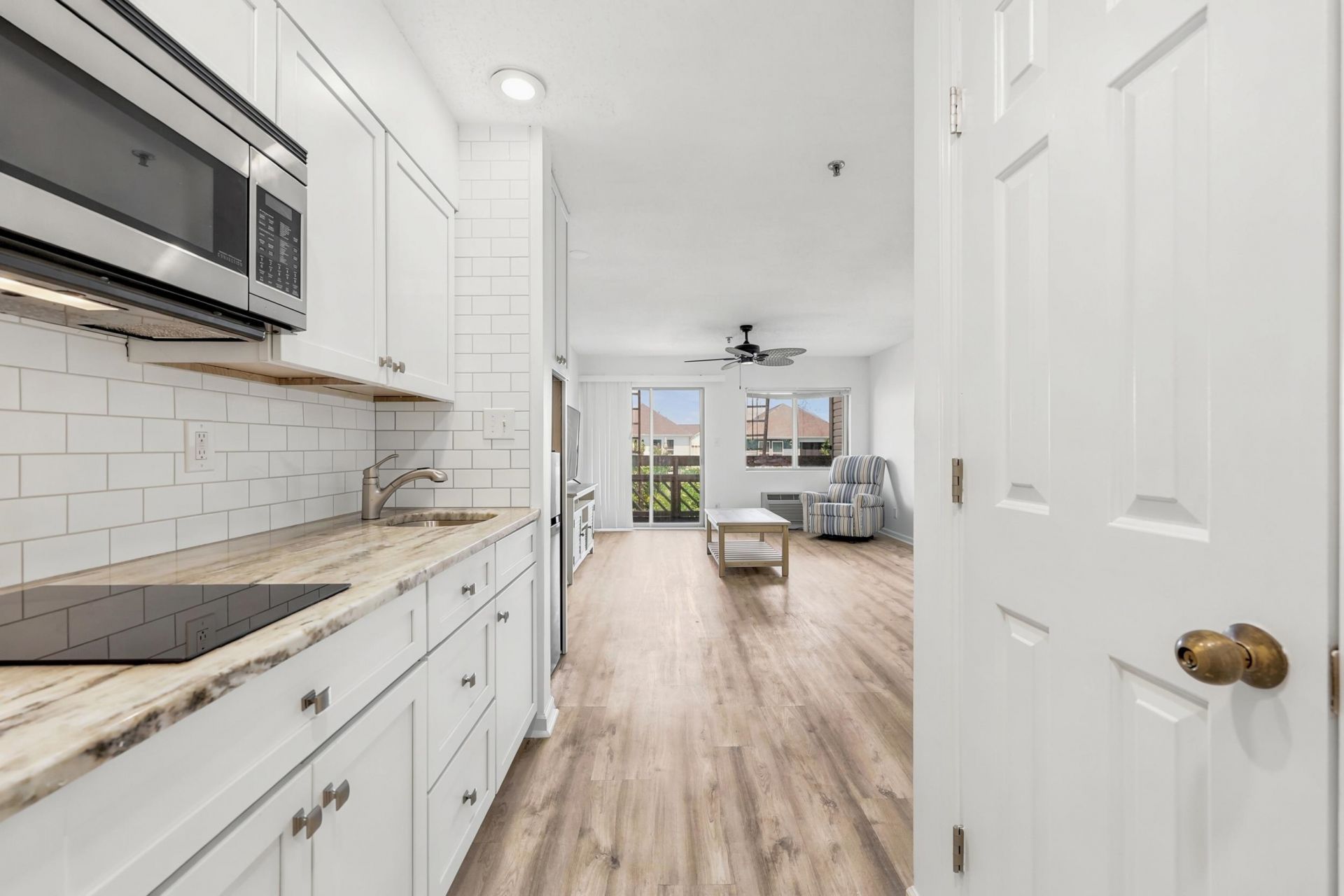 1100 Possum Trot Rd. Photo 10