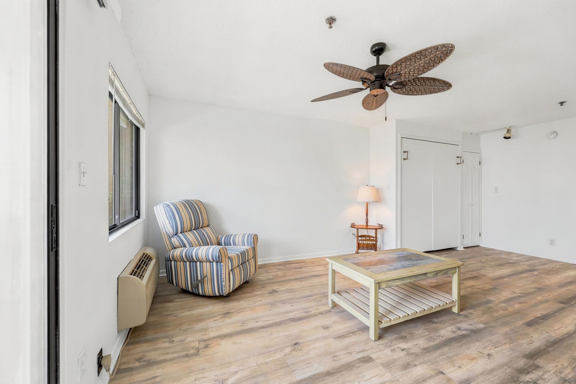 1100 Possum Trot Rd. Photo 13