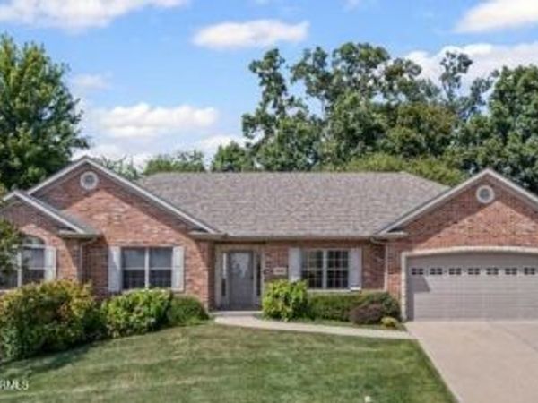 2428 COUNTRY CLUB DRIVE, Jefferson City, MO 65109