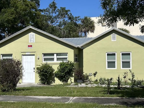 308 S 8th Street, Fort Pierce, FL 34950