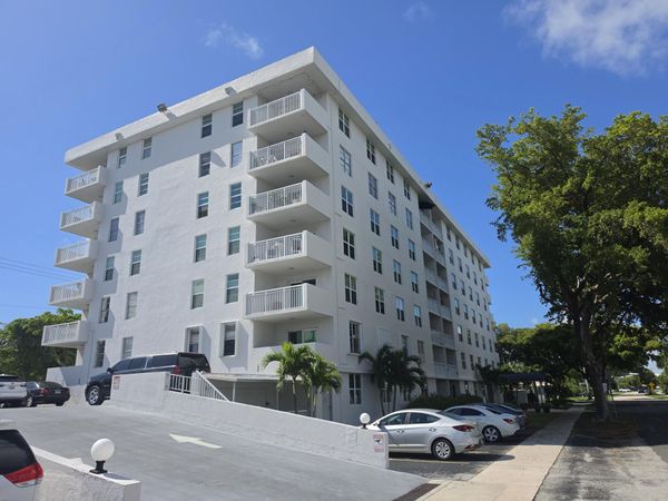 6000 NE 22nd Way, Unit 3g, Fort Lauderdale, FL 33308