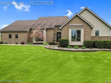 7535 Clinton Macon Road, Macon Twp, MI 49236