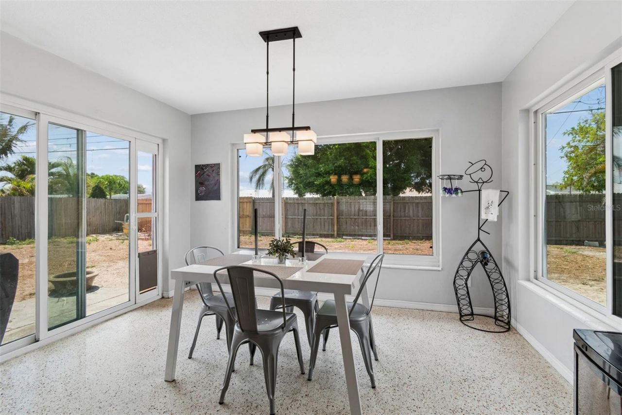 10984 88th Avenue, Seminole, FL 33772 Photo