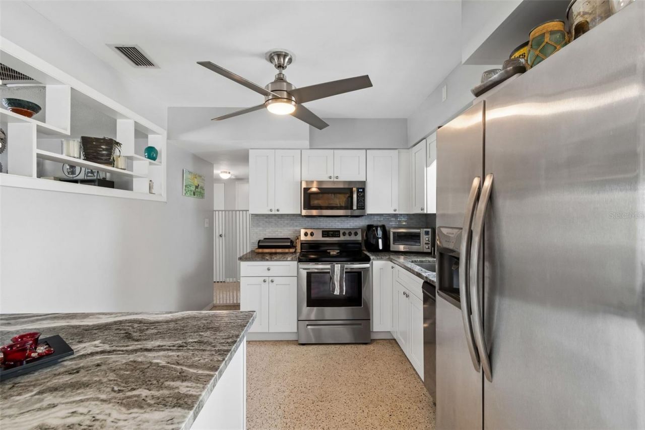 10984 88th Avenue, Seminole, FL 33772 Photo