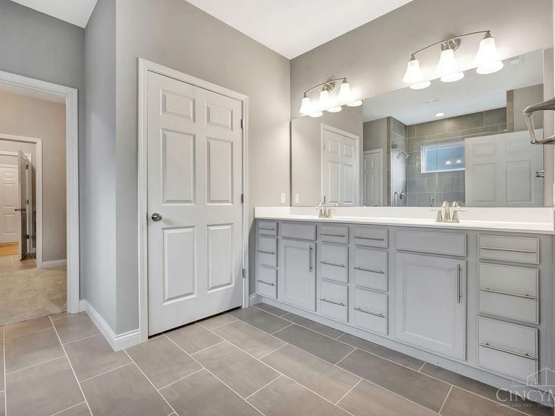 5074 Pedigree Court, Liberty Township, OH 45011 Photo 14