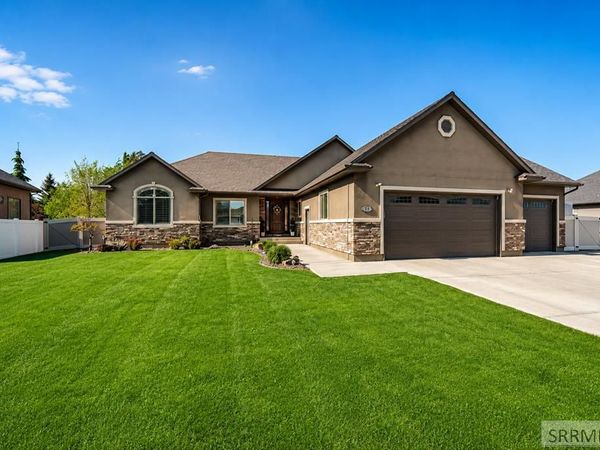 326 Fire Thorn, IDAHO FALLS, ID 83404