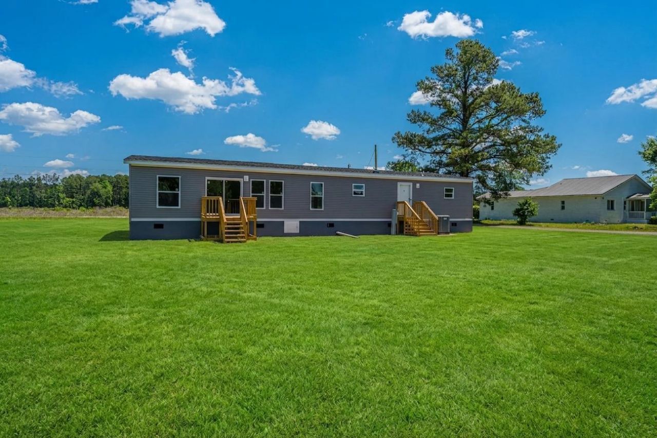 167 Davis Terrace Photo 4