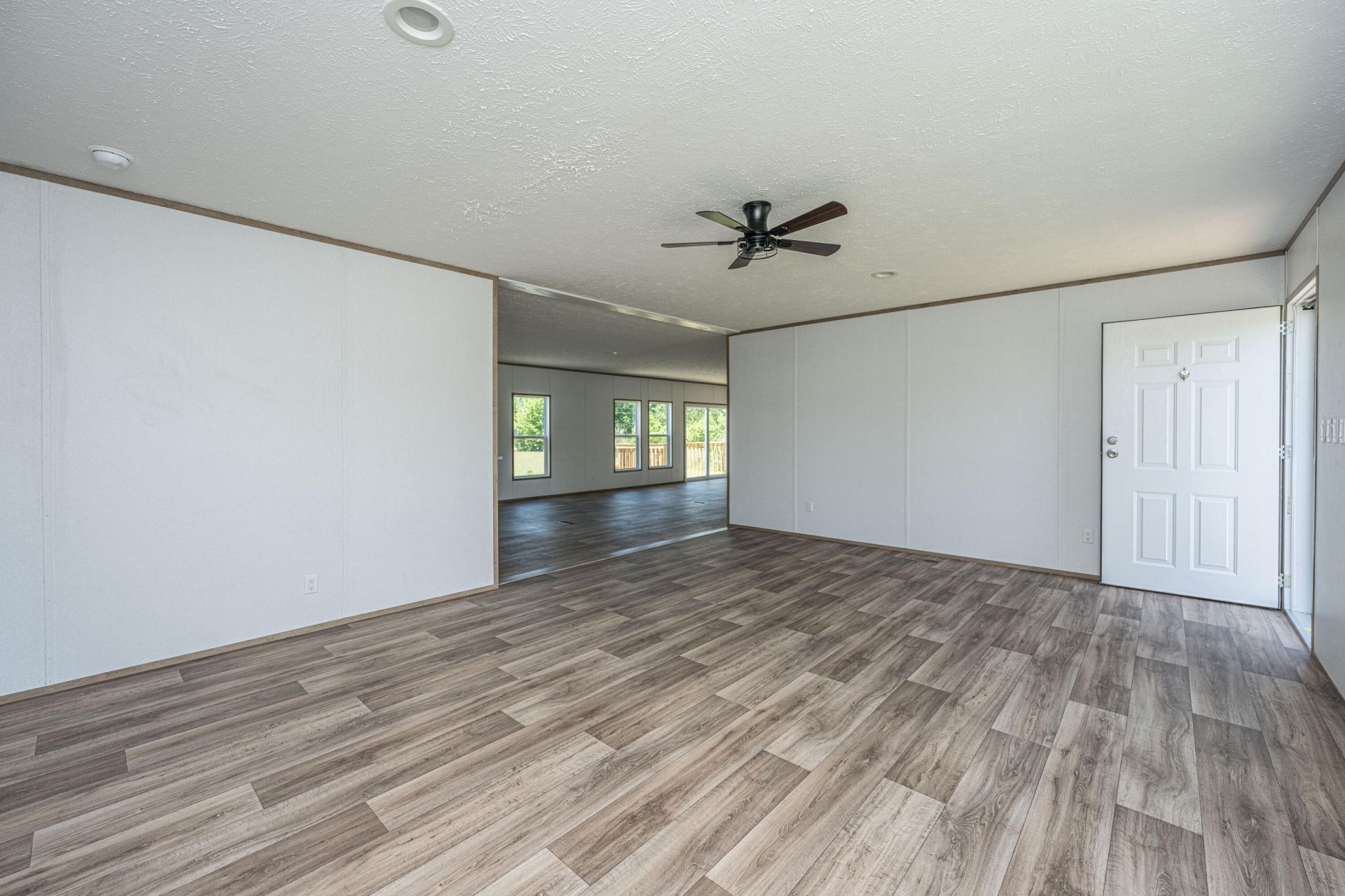 167 Davis Terrace Photo 7
