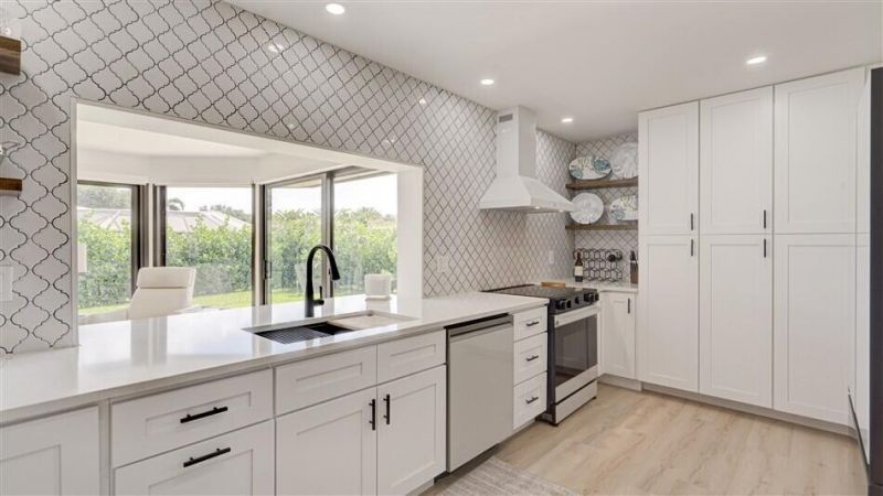 429 Pine Villa Drive, Atlantis, FL 33462 Photo