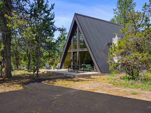 152 Forest Place, Donnelly, ID 83615
