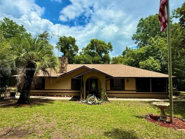 13167 SE 39th CT , Belleview, FL 34420