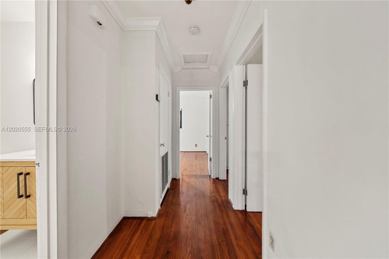 8311 SW 34th Ter, Unit 8311, Miami, FL 33155 Photo