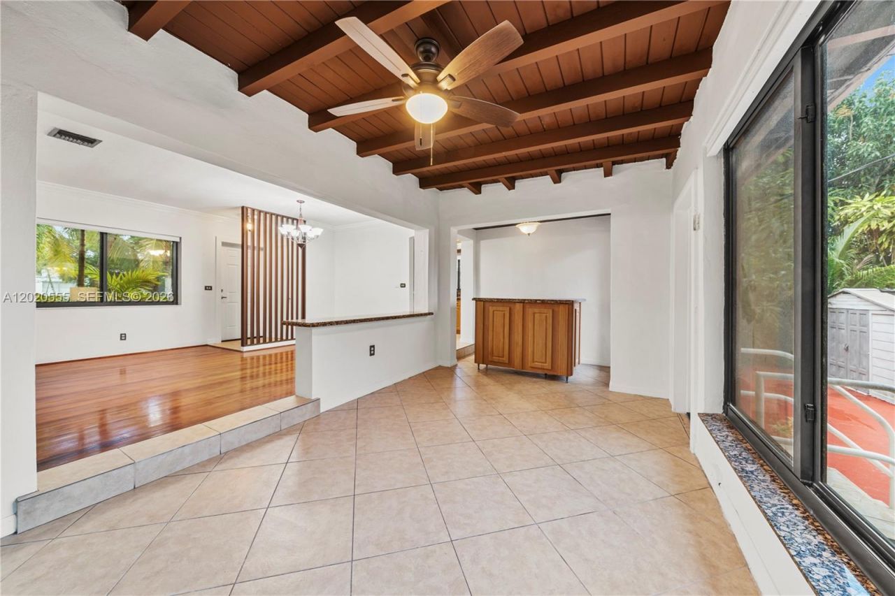 8311 SW 34th Ter, Unit 8311, Miami, FL 33155 Photo
