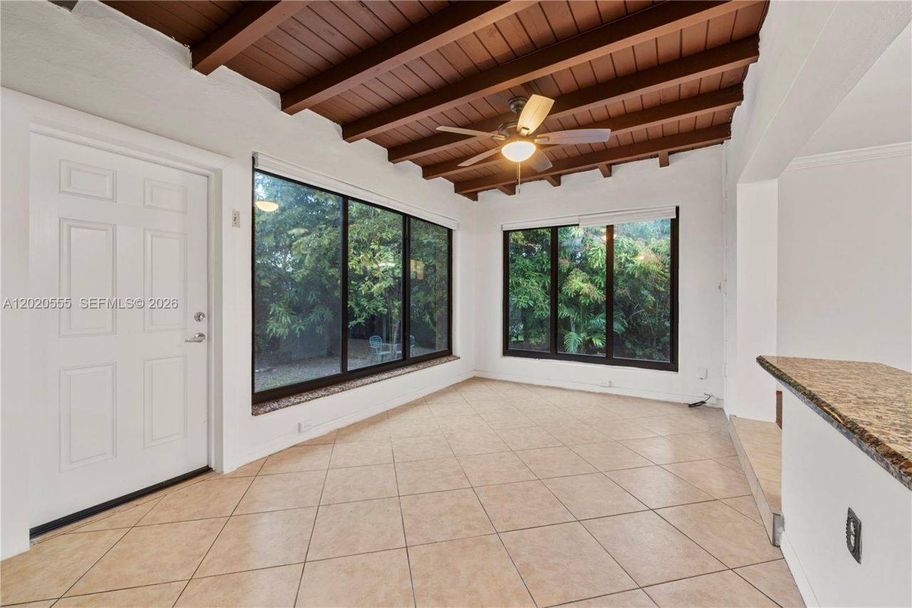 8311 SW 34th Ter, Unit 8311, Miami, FL 33155 Photo