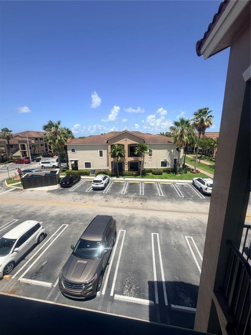 22421 SW 88th Pl , Unit 304-2, Cutler Bay, FL 33190 Photo