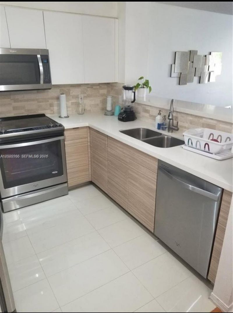 4360 NW 107th Ave , Unit 208, Doral, FL 33178 Photo
