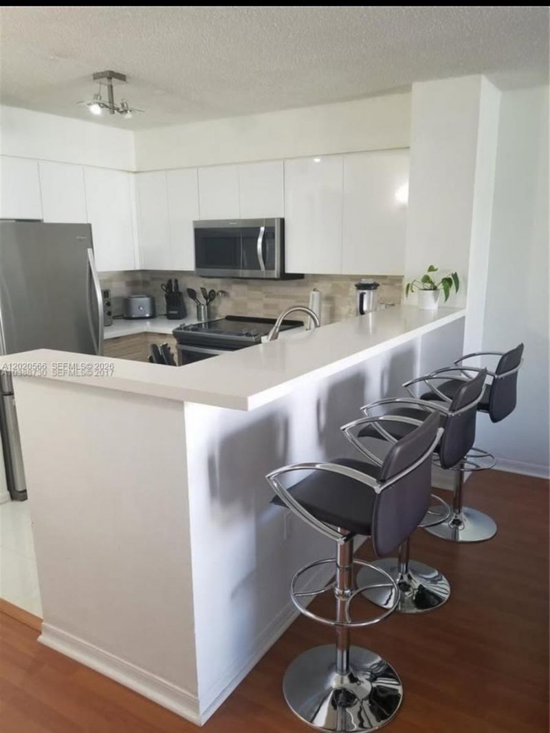 4360 NW 107th Ave , Unit 208, Doral, FL 33178 Photo