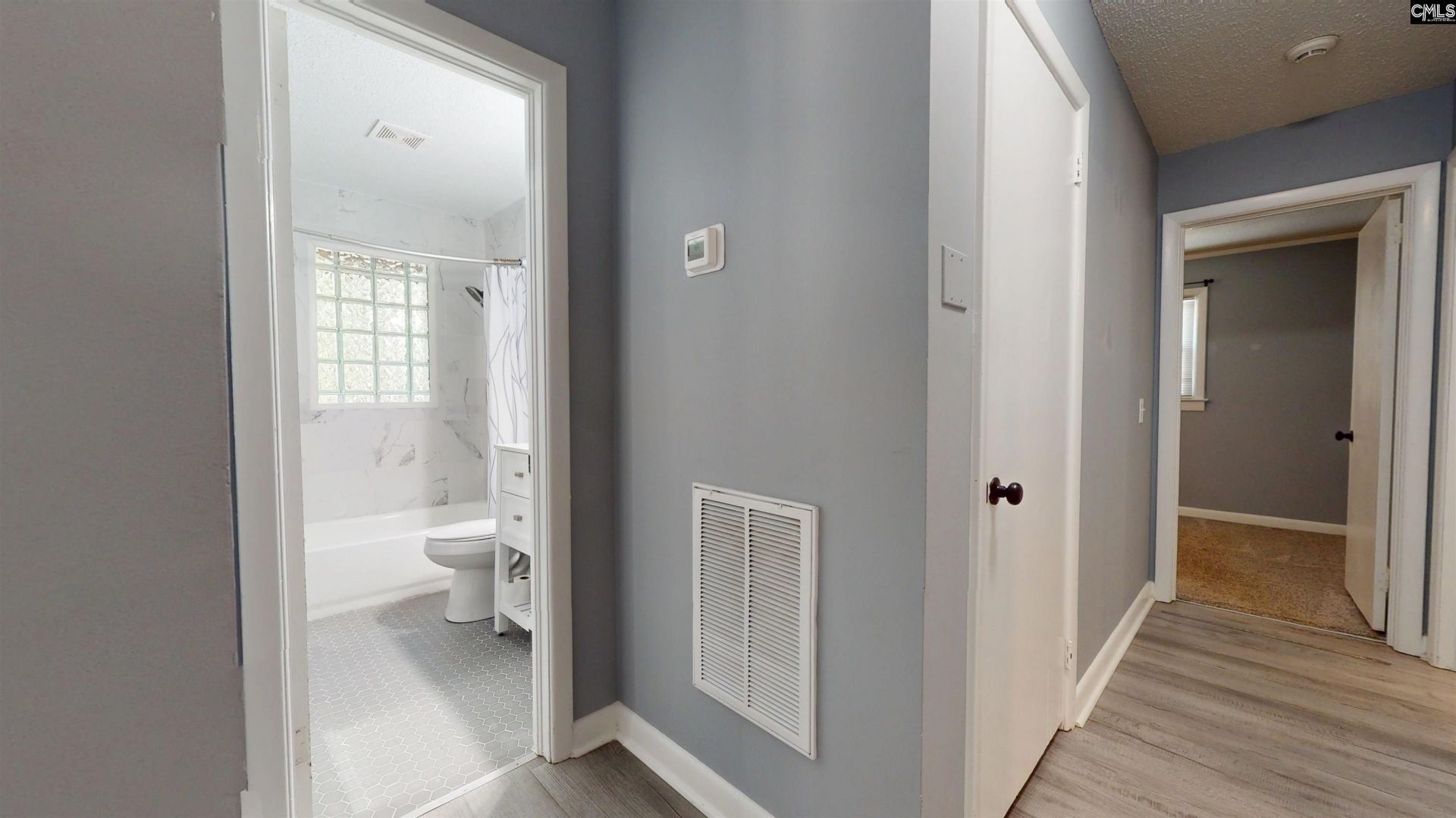 1801 Carter  Photo 27
