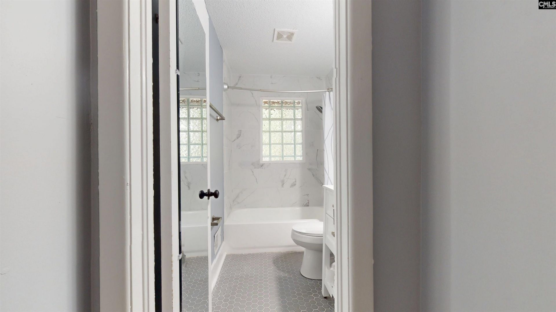 1801 Carter  Photo 28