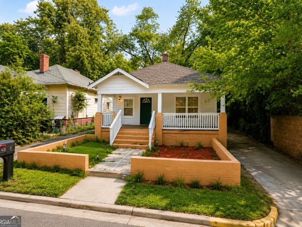 635 Pebble Street, Macon, GA 31201
