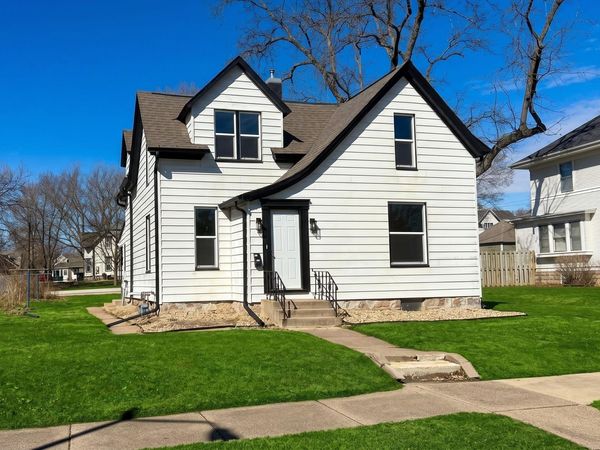 1821 Clay Street, Cedar Falls, IA 50613