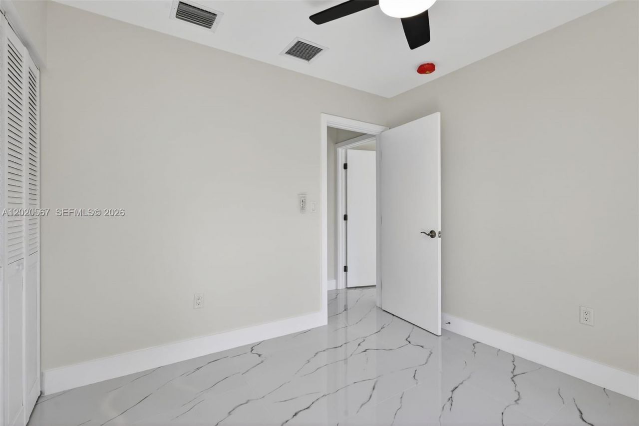 53 NW 68th St , Miami, FL 33150 Photo