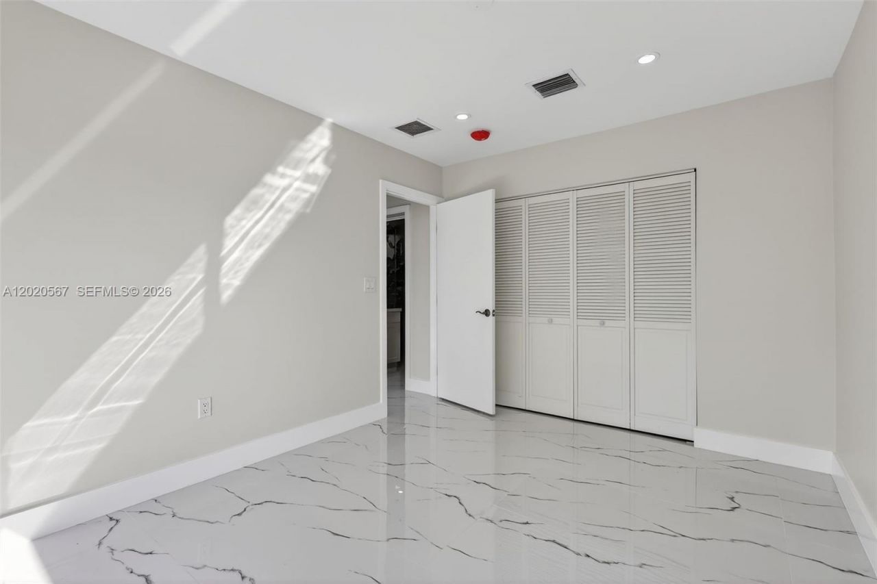 53 NW 68th St , Miami, FL 33150 Photo