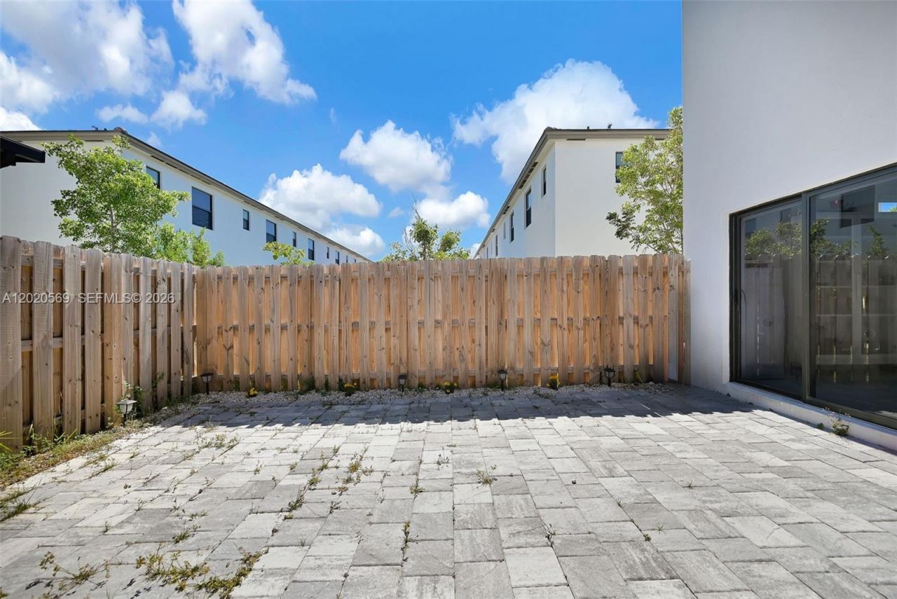 12877 SW 232nd Ln, Homestead, FL 33032 Photo