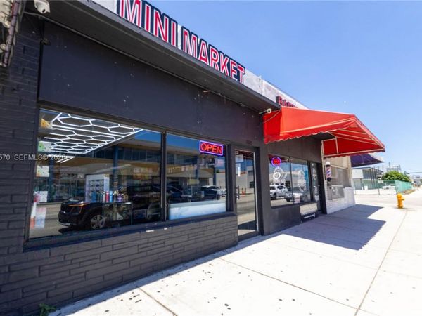 2607 Flagler St , Miami, FL 33135