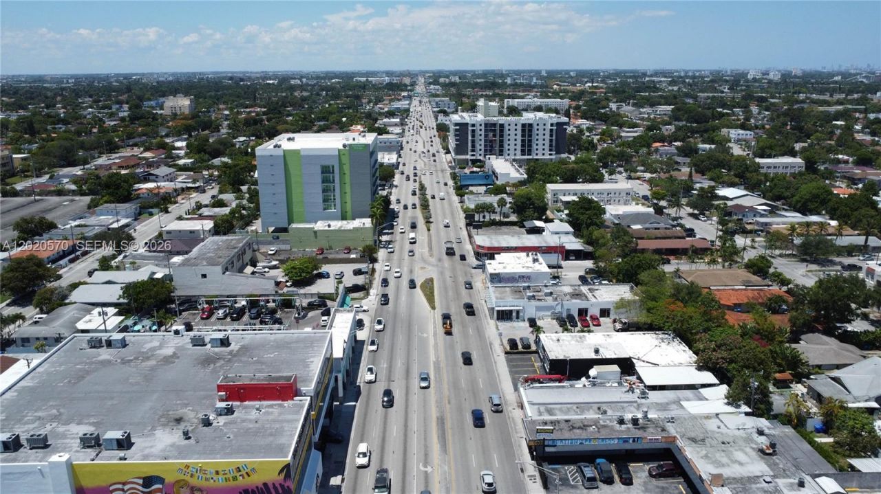 2607 Flagler St, Miami, FL 33135 Photo