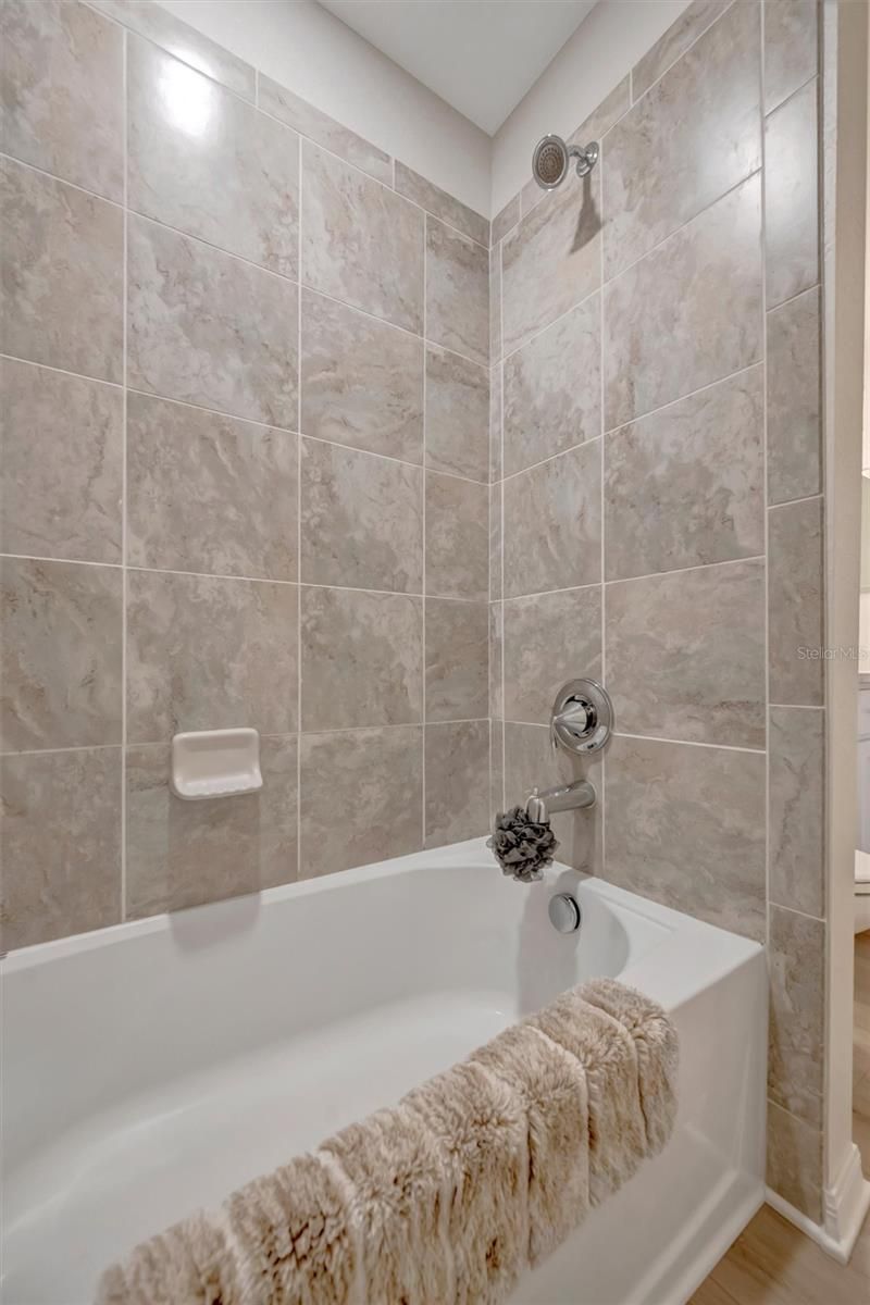850 Tidewater Shores Loop, Unit 105, Bradenton, FL 34208 Photo