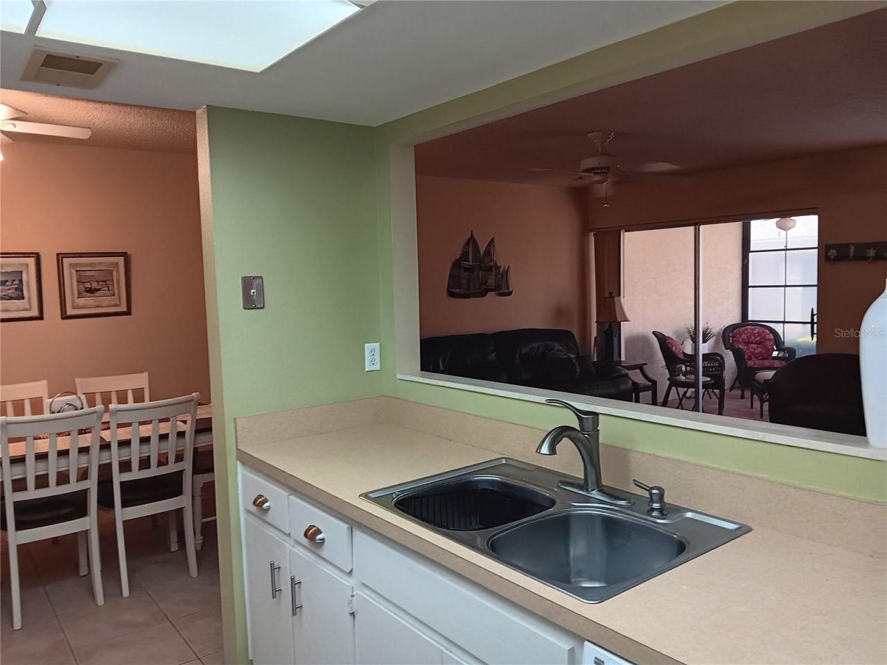 8150 Braddock Circle , Unit 3, Port Richey, FL 34668 Photo