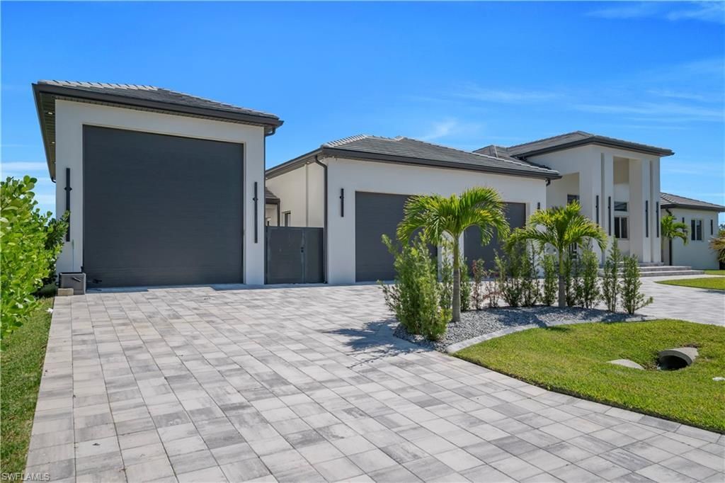 3420 NW 1st Ter, Cape Coral, FL 33993 Photo