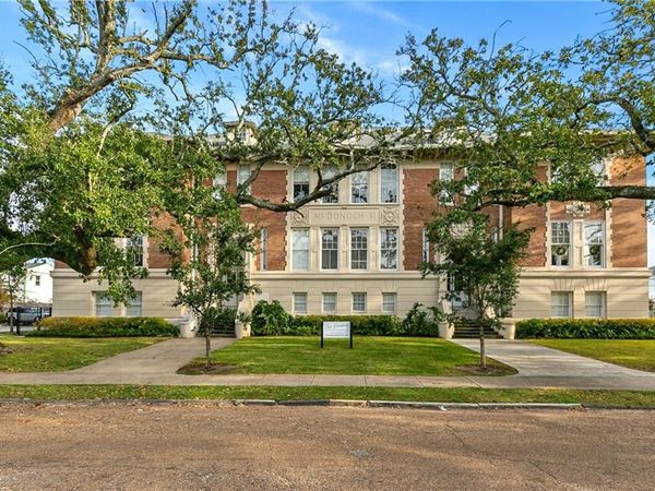 800 N RENDON Street, Unit 102, New Orleans, LA 70119
