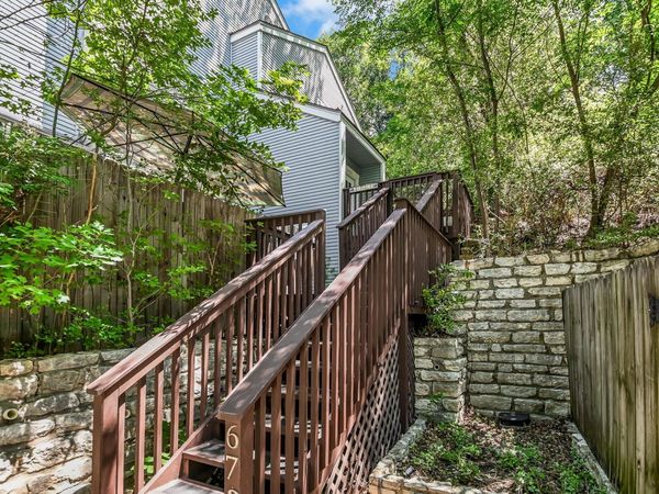 6727 Old Quarry LN, Austin, TX 78731