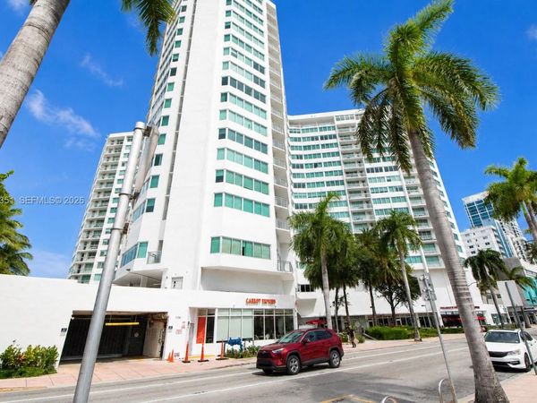 7135 Collins Ave , Unit 912, Miami Beach, FL 33141