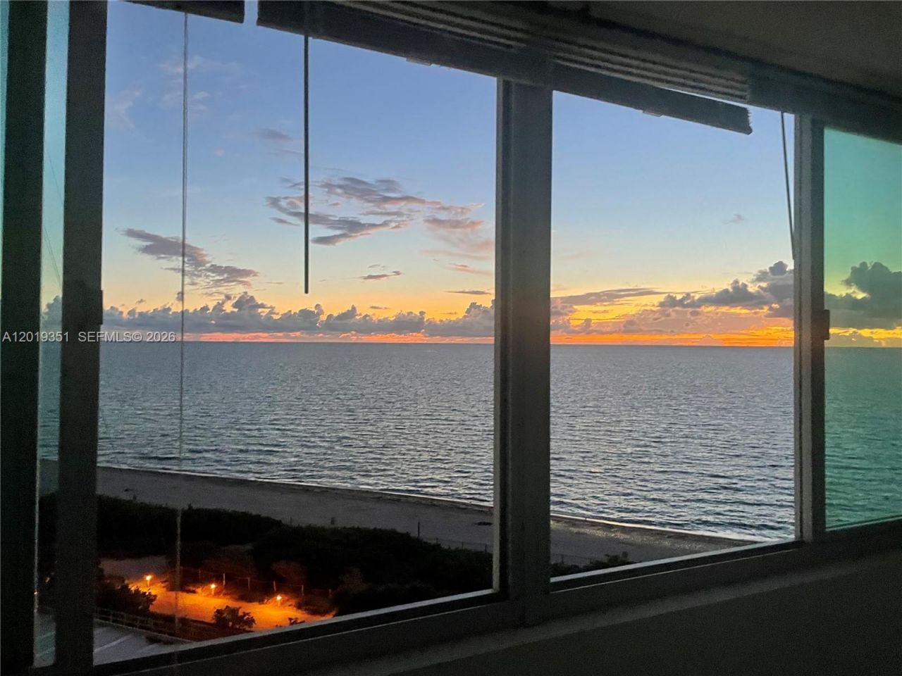 7135 Collins Ave , Unit 912, Miami Beach, FL 33141 Photo