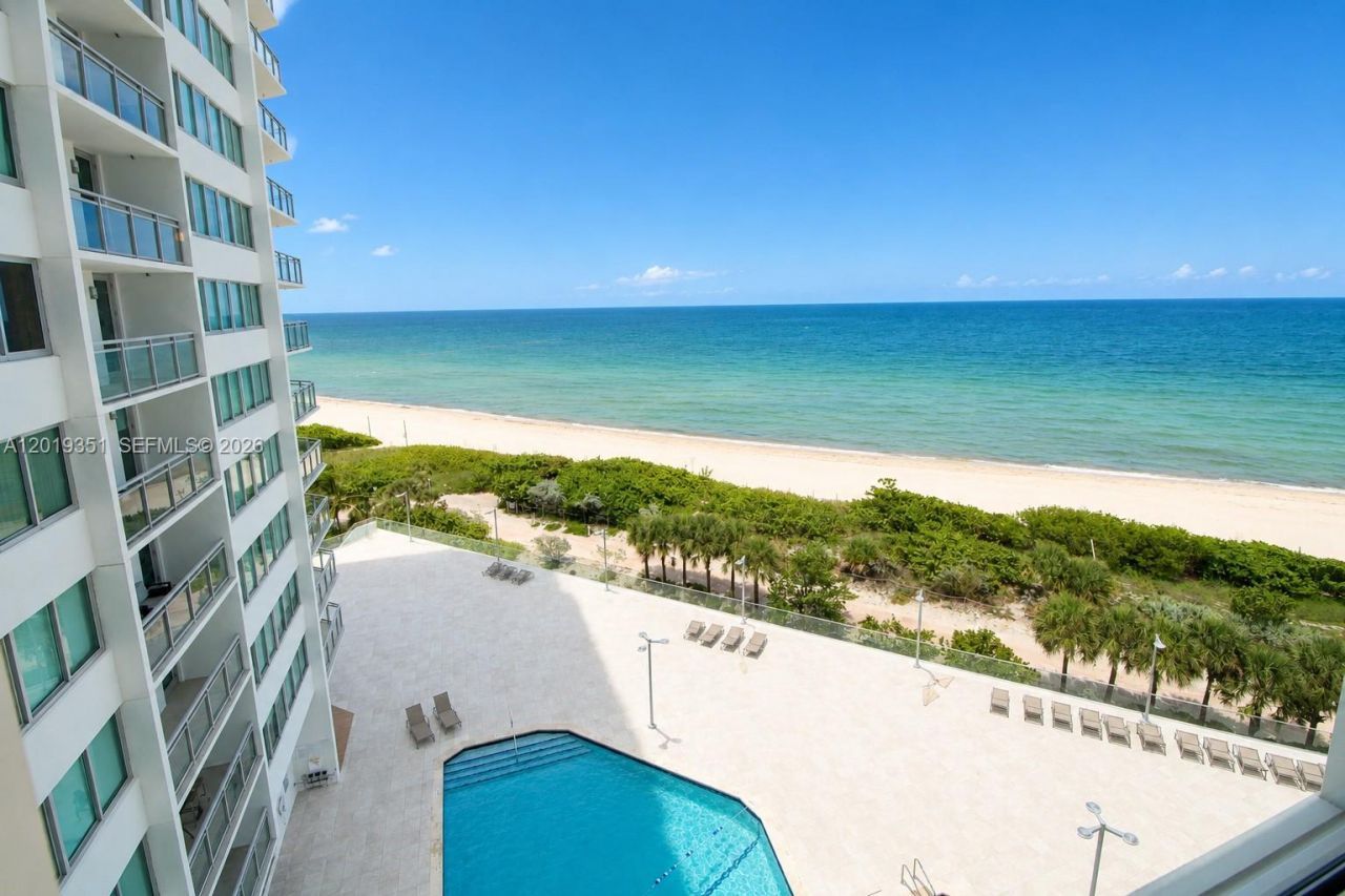 7135 Collins Ave , Unit 912, Miami Beach, FL 33141 Photo