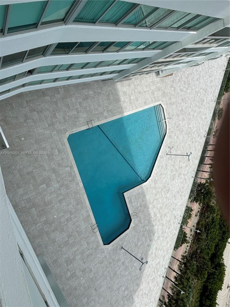 7135 Collins Ave , Unit 912, Miami Beach, FL 33141 Photo