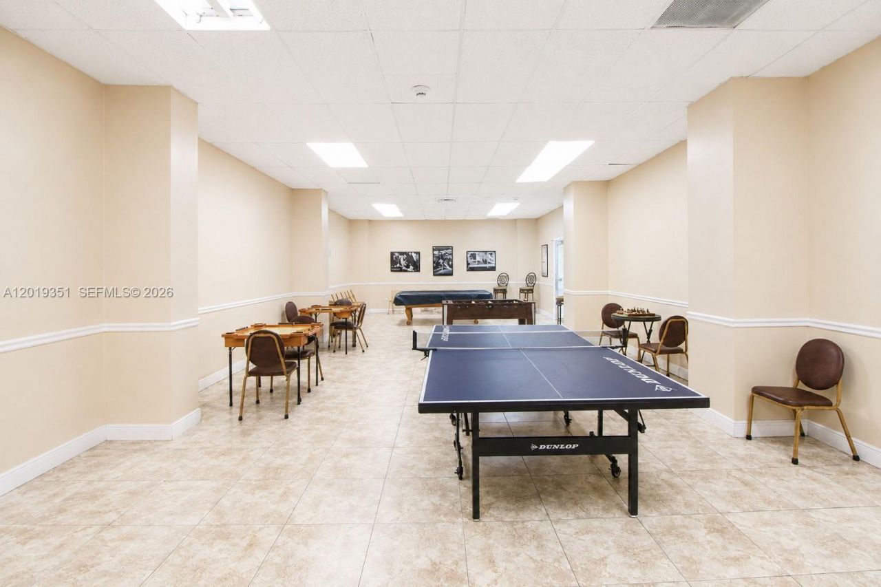 7135 Collins Ave , Unit 912, Miami Beach, FL 33141 Photo