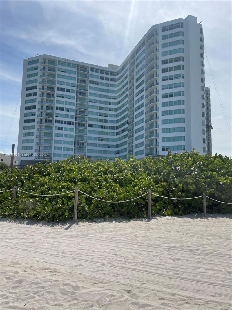 7135 Collins Ave , Unit 912, Miami Beach, FL 33141 Photo