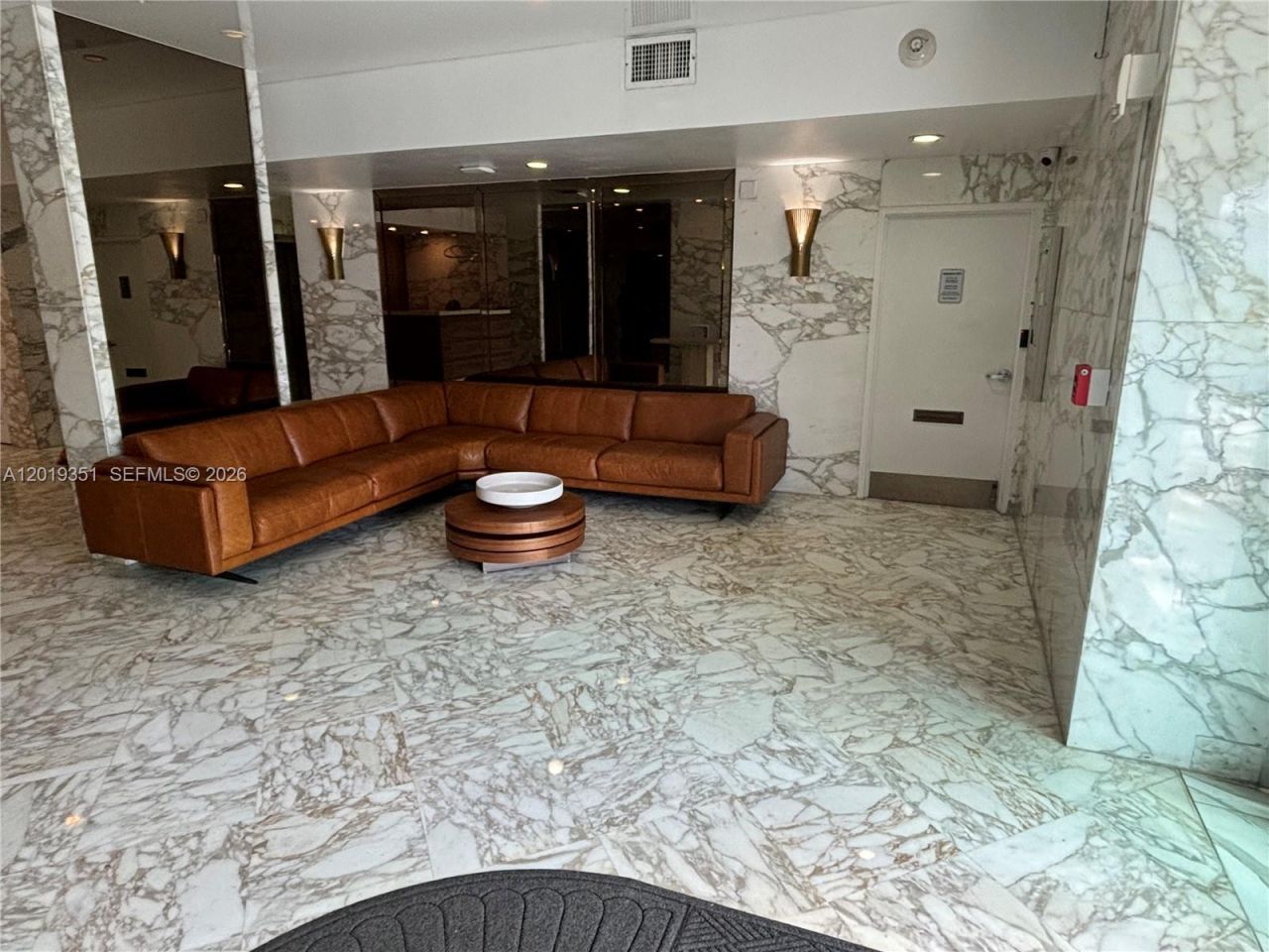 7135 Collins Ave , Unit 912, Miami Beach, FL 33141 Photo